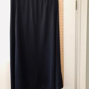 Women’s Black half slip for under skirt